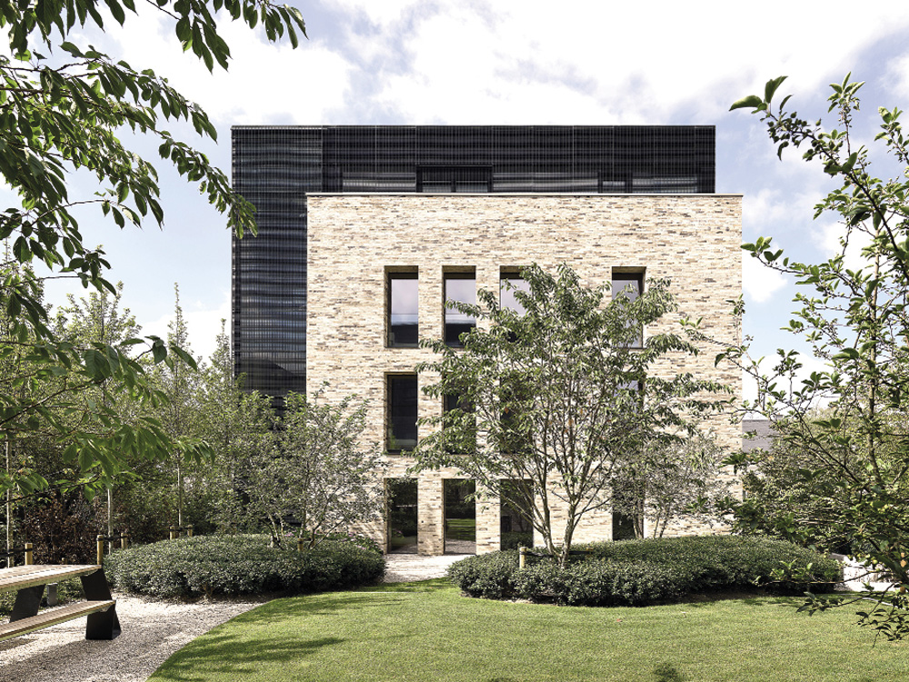 LES CHARMES L - Gasperich Seventyeight