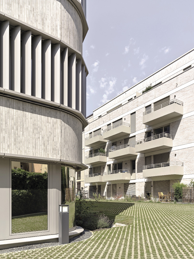  CENTRAL PARK L - Luxembourg Wenkelhiel SA