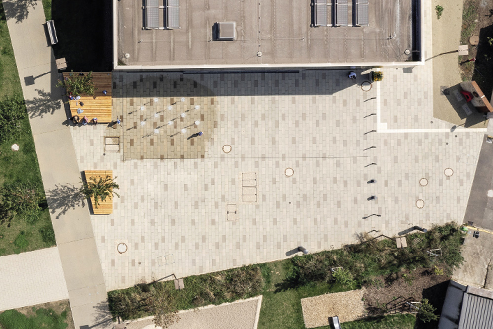 3 PLACE - VUE AÉRIENNE