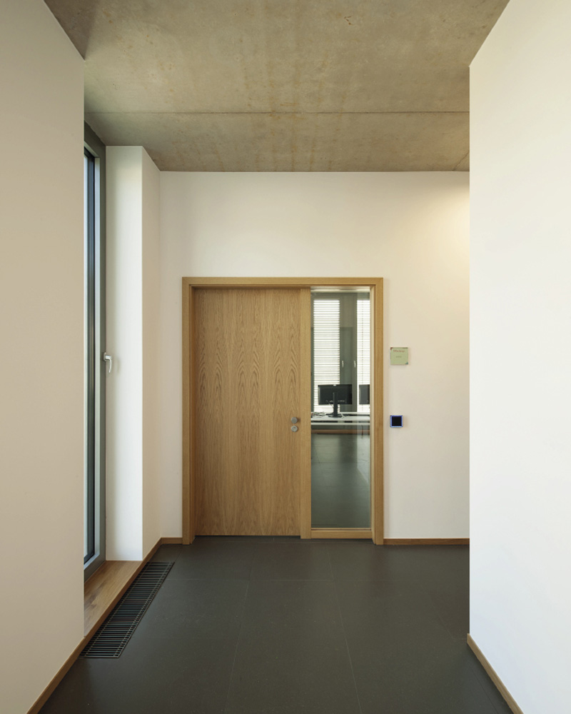 4-6	Commissariat de Police, L-Differdange