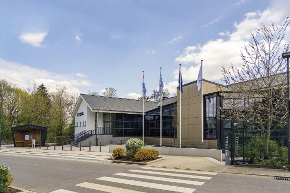 4-7	Rénovation, transformation et agrandissement de la Salle des fêtes à Holzem