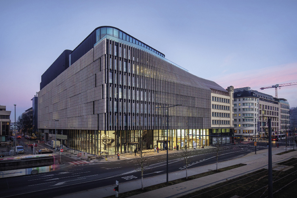 3;7	Ney & Partners_Post Head Quarters HELIX_Metaform Architects